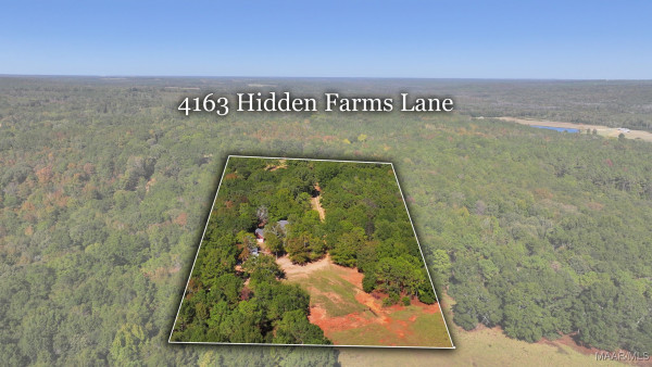 915 County Road 19 . N