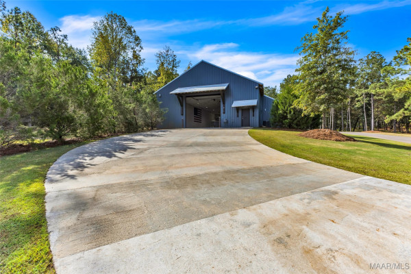 60 Castaway Cove Lane