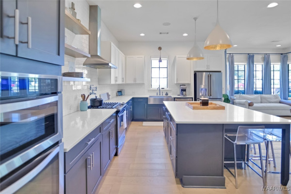 7906 Margaret Street