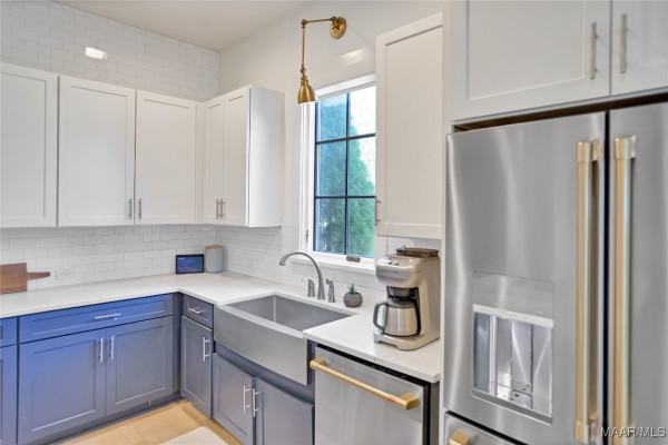 7906 Margaret Street