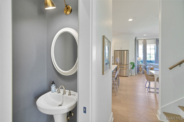 7906 Margaret Street