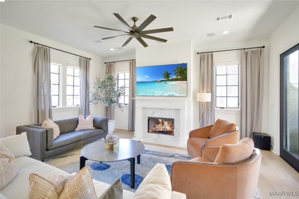 7906 Margaret Street