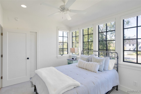 7906 Margaret Street