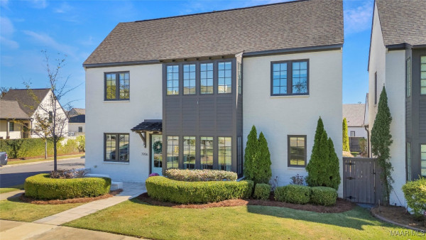 7906 Margaret Street