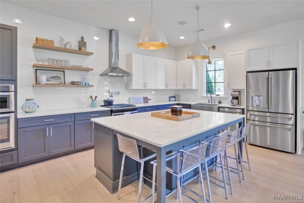 7906 Margaret Street