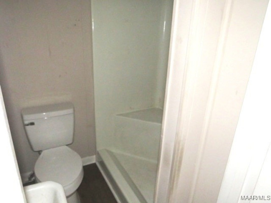 1725 Fairforest Drive