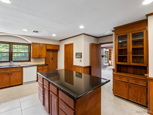 6100 Monticello Drive