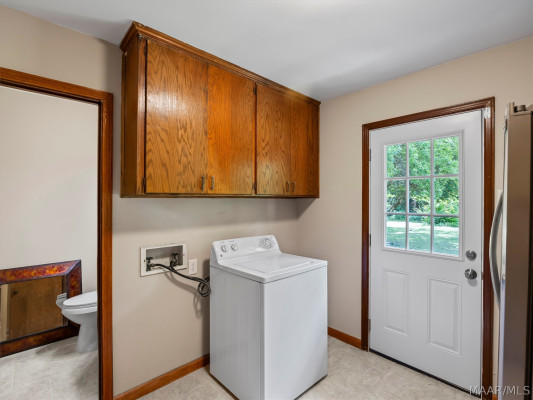 6100 Monticello Drive