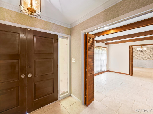 6100 Monticello Drive