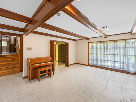 6100 Monticello Drive