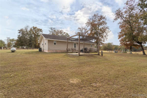 466 County Road 368 .