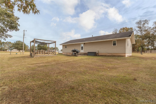 466 County Road 368 .