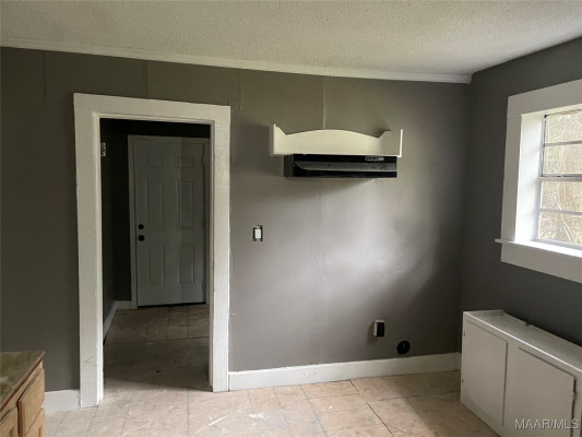 735 Alexander Street