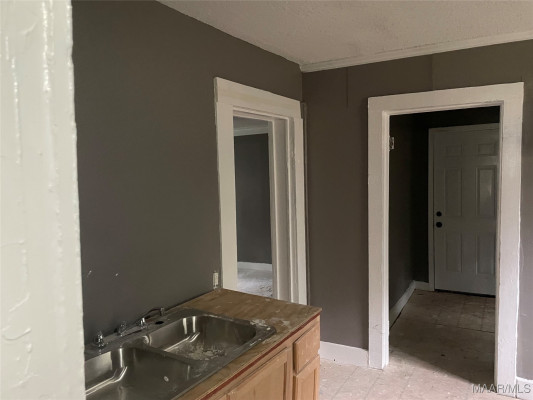 735 Alexander Street