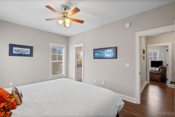 76 Double Oak Avenue