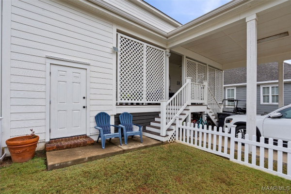 76 Double Oak Avenue