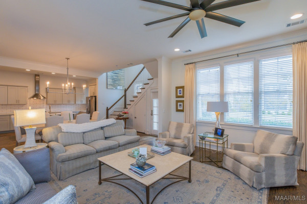 7930 Long Acre Street