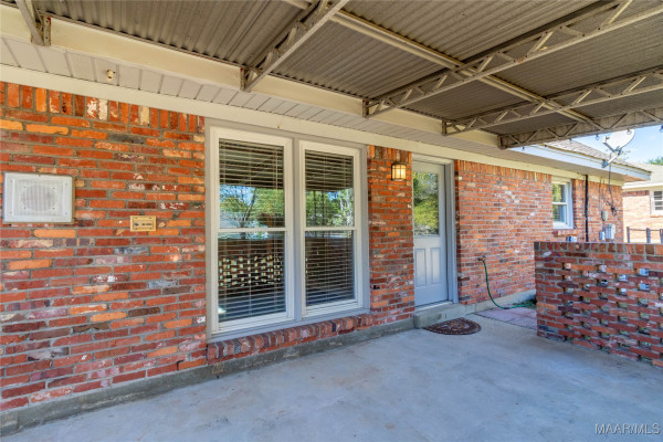 2633 OLD ORCHARD Lane