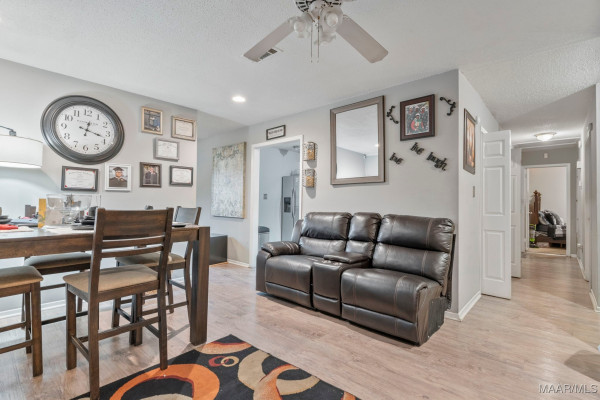 1578 Deatsville Highway