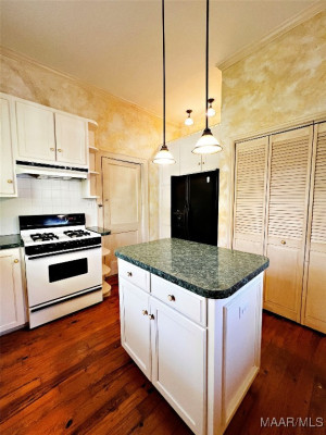 1908 Norman Bridge Court