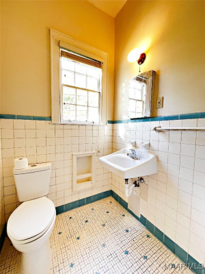 1908 Norman Bridge Court