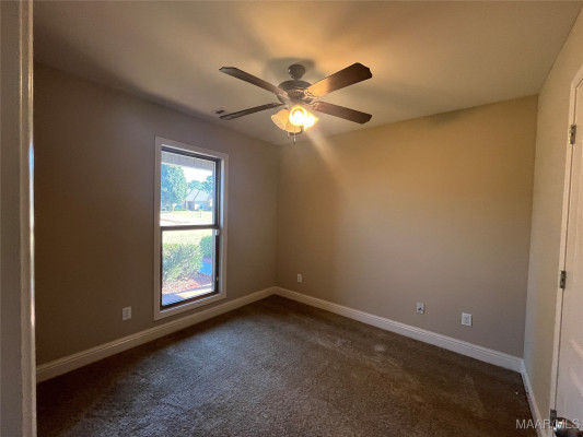 2002 LANDCASTER Court