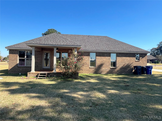 2002 LANDCASTER Court