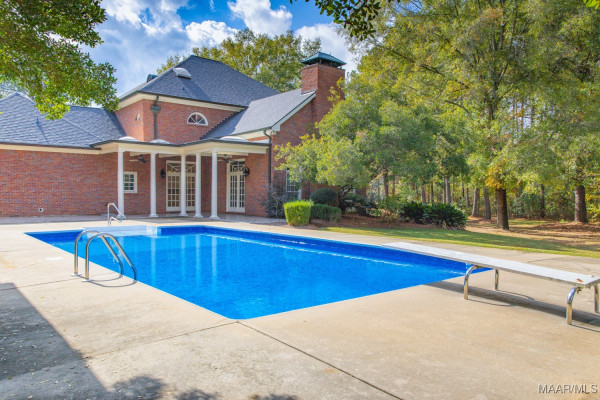 501 Timberlane Road