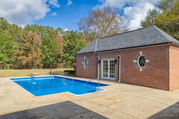 501 Timberlane Road