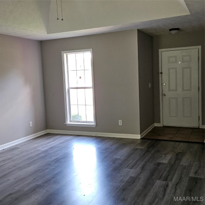 6043 Hobbie Brook Cove