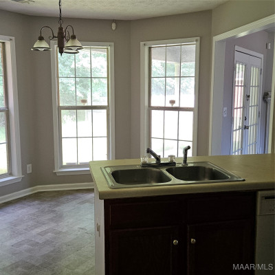 6043 Hobbie Brook Cove