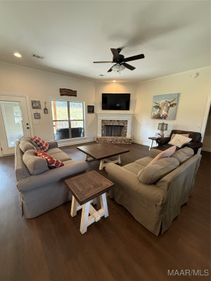 99 Hunters Ridge