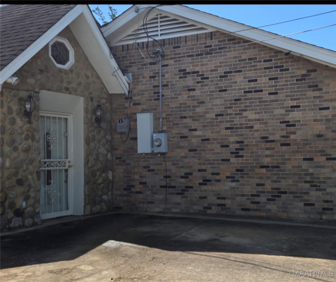 3313 Cross Creek Drive