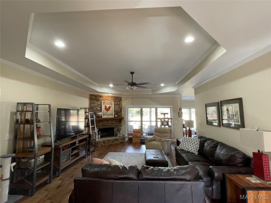 310 Hunters Ridge