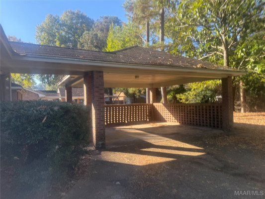 569 Chatsworth Drive