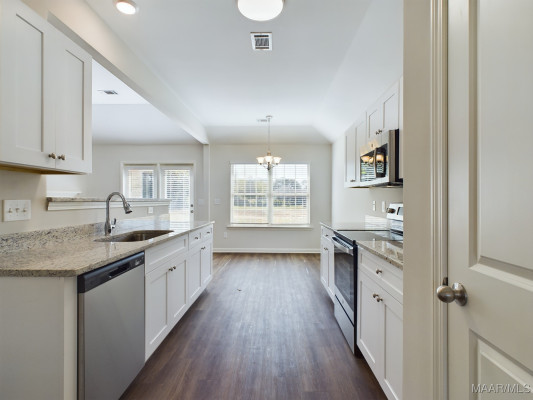 245 Brownstone Loop