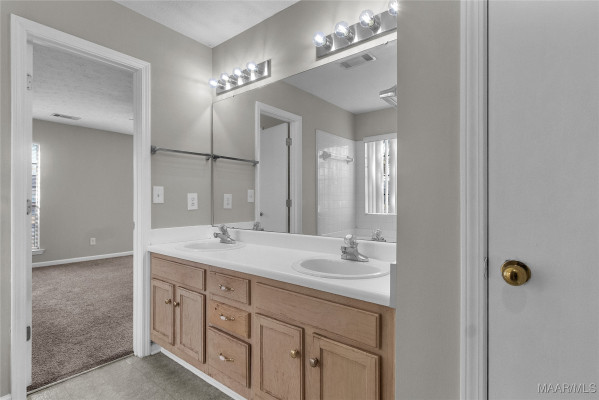 1202 Sweetwood Court