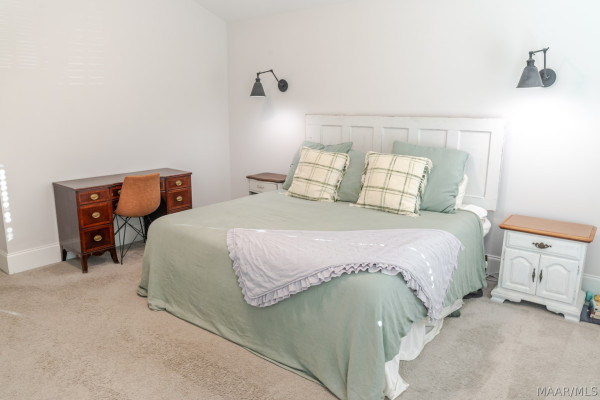 144 Avenue Of The Orchards .