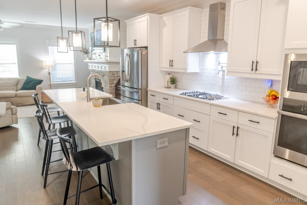 144 Avenue Of The Orchards .