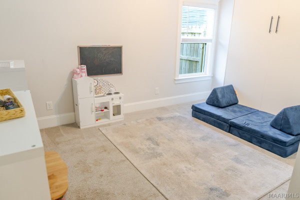 144 Avenue Of The Orchards .