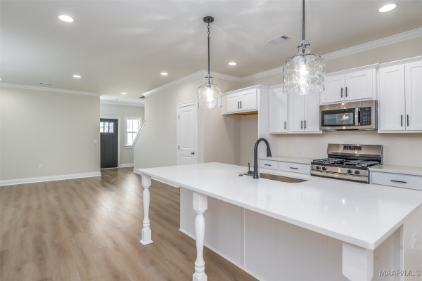 269 Royal Oaks Drive