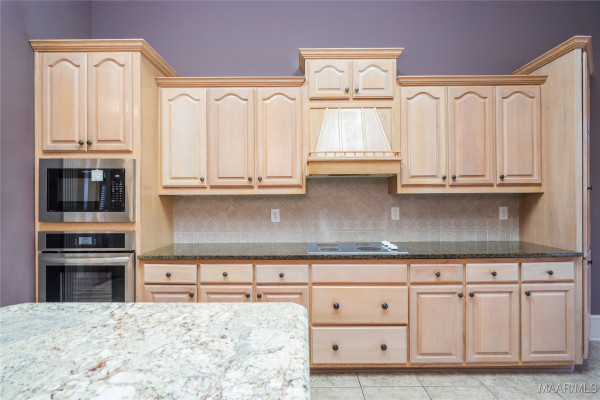 8458 Chadburn Crossing