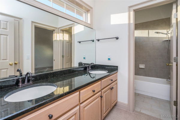 8458 Chadburn Crossing