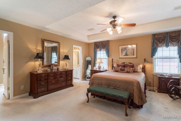 501 Red Oak Court