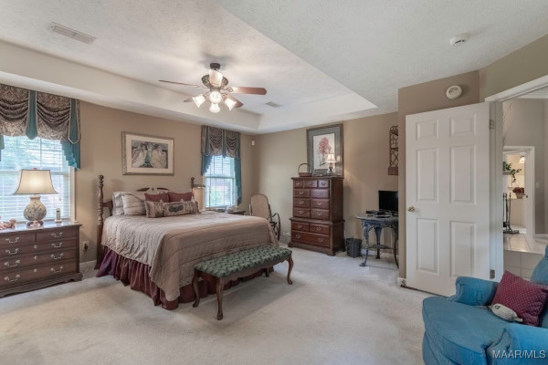501 Red Oak Court