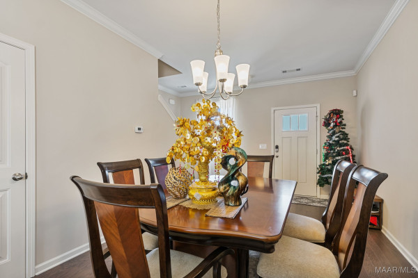 9307 Alpine Park Court
