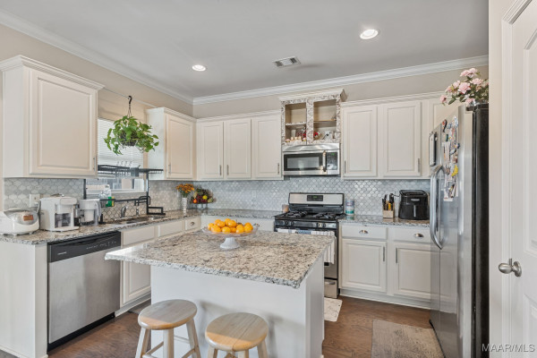 9307 Alpine Park Court