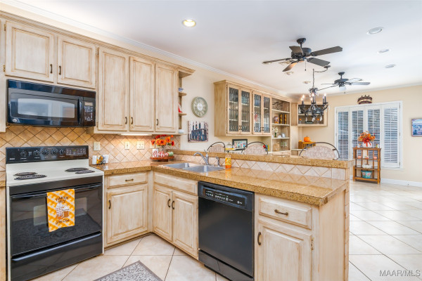 6200 Bell Grove Place