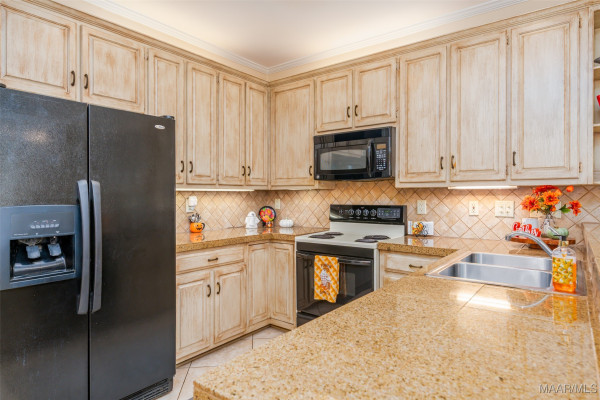 6200 Bell Grove Place