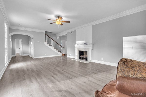 2035 Commodore Circle